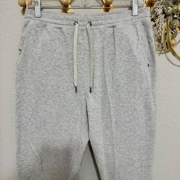 Vuori Laguna Lounge Heathered Gray Casual Pants Joggers 2.0 Size M - Picture 4 of 13